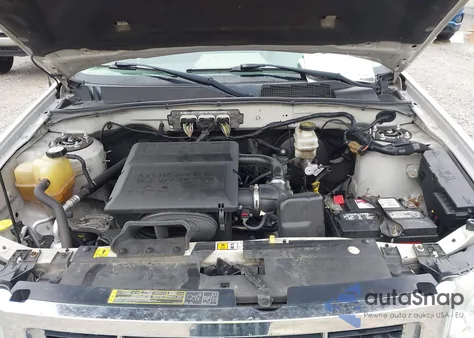 2009 Ford Escape Xlt from USA, damaged, VIN 1FMCU93G79KB63014